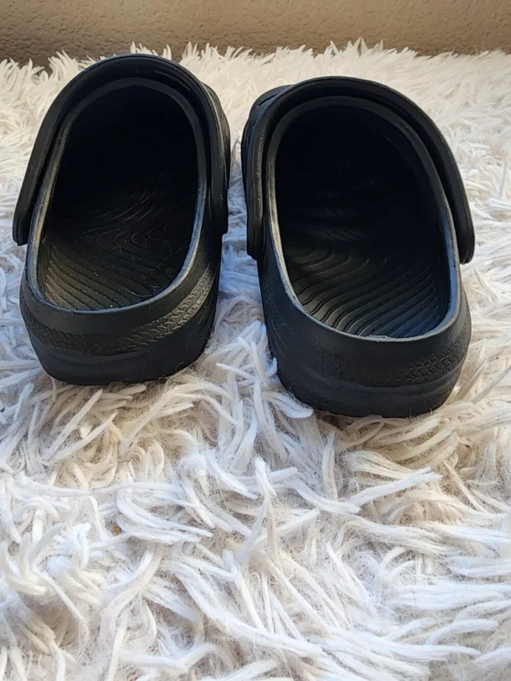 Rugged Shark Black Molded Foam Clogs Slip On Comfort Mules
